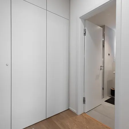 Olive Garden With Garage Apartament *